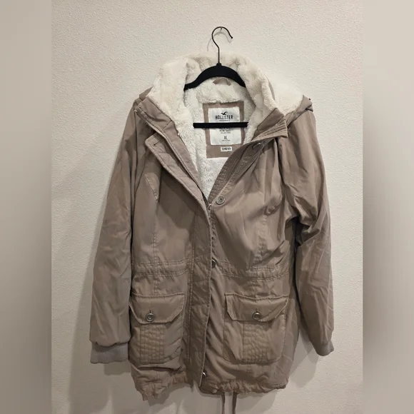 Womens Hollister Parka - Picture 1 of 8